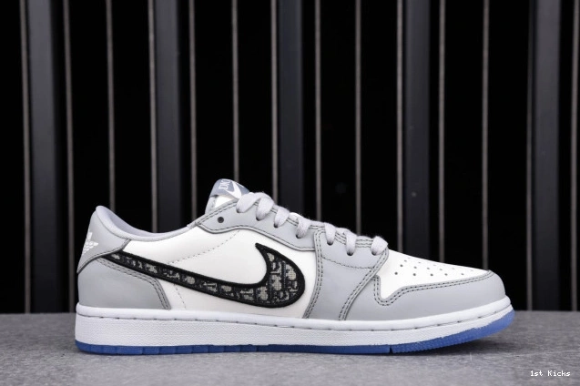 1st Kicks box) (DR 1 CN8607-002 OG shoe X LOW JORDAN DR 0717